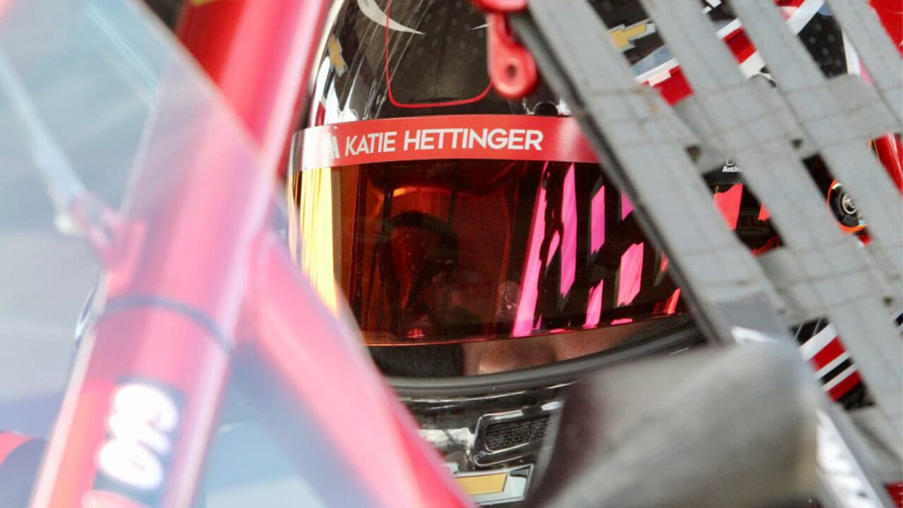 hero image for Katie Hettinger Eyeing CARS Tour Victory at Hickory