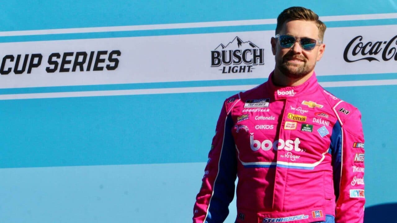 hero image for Ricky Stenhouse, Jr. Inks Contract Extension with JTG Daugherty Racing