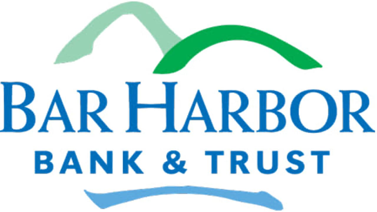 hero image for Bar Harbor Bank & Trust to Sponsor 2024 Oxford 250