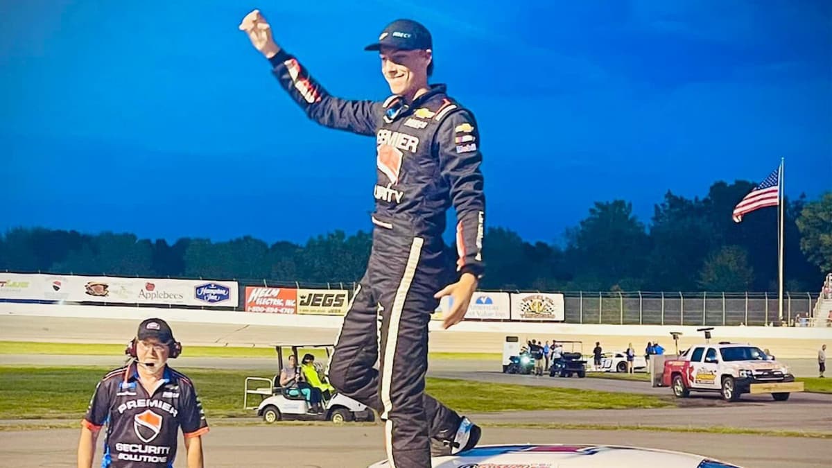 Hocevar Claims JEGS/CRA Triple Crown Finale at Birch Run