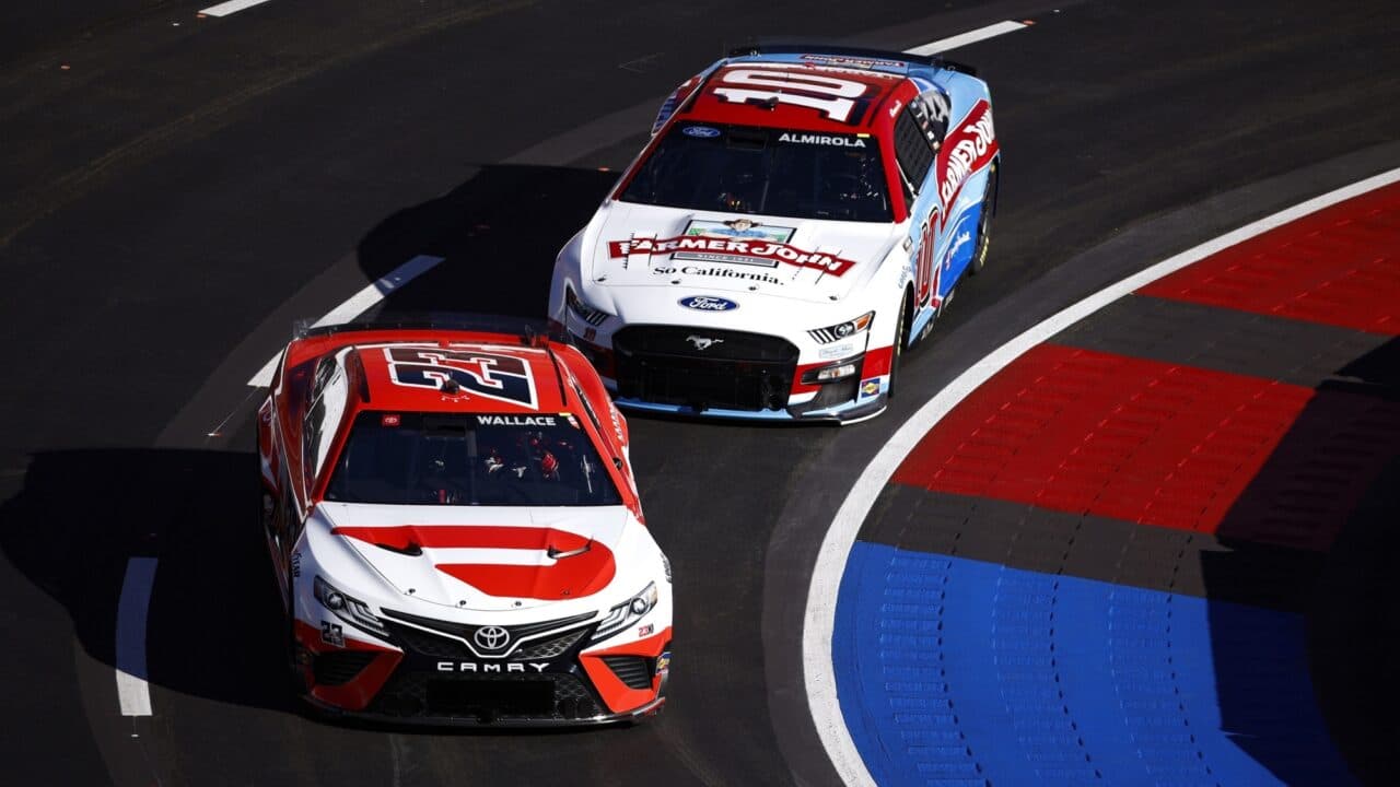 hero image for Drivers Endorse LA Coliseum After Clash Practice