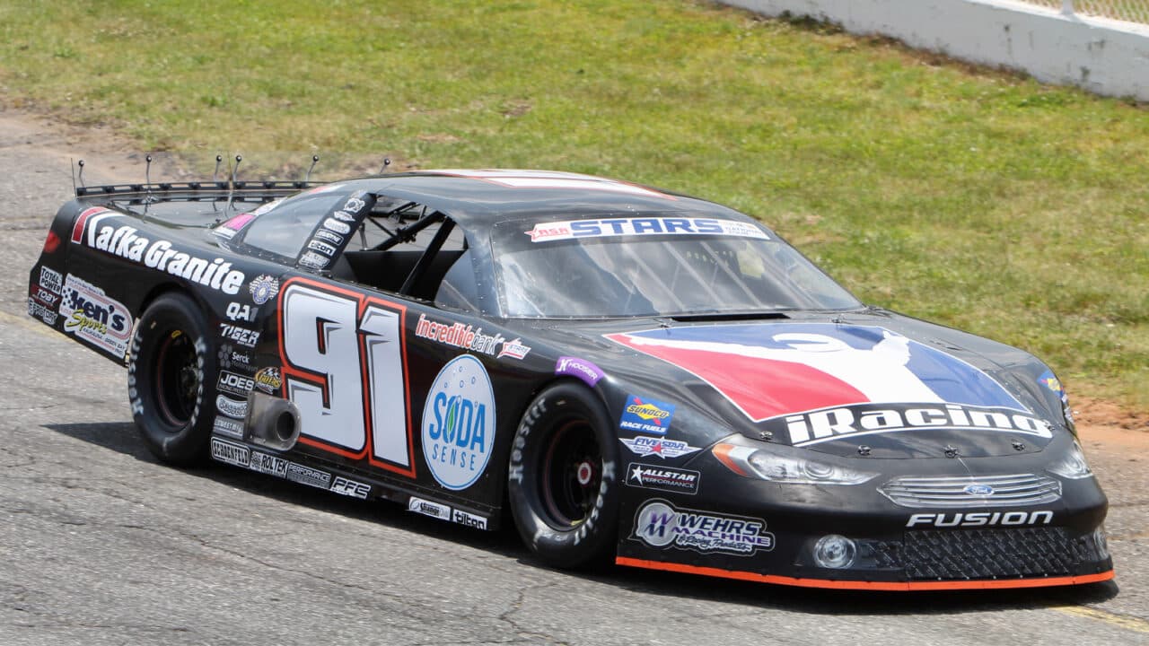 hero image for Ty Majeski, Jesse Love Headline Glass City 200 Entry List