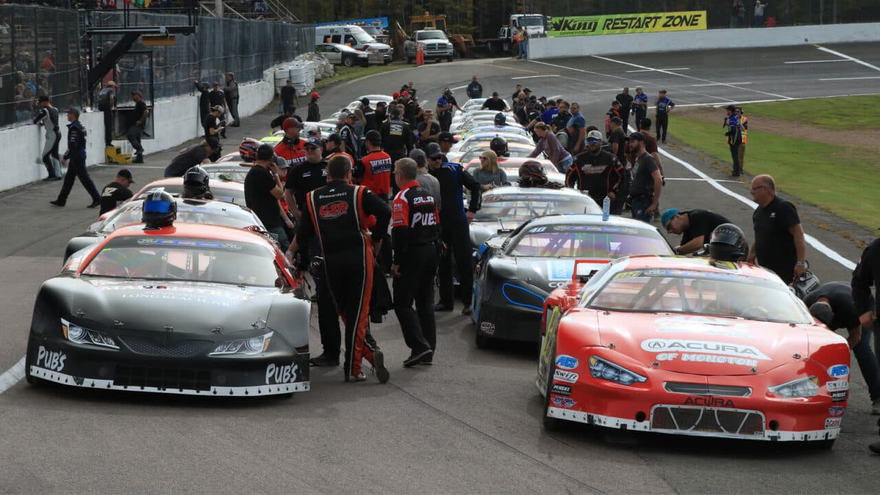 hero image for Easy-Kleen Pressure Systems Powers Six-Race Super Late Model Series in 2024