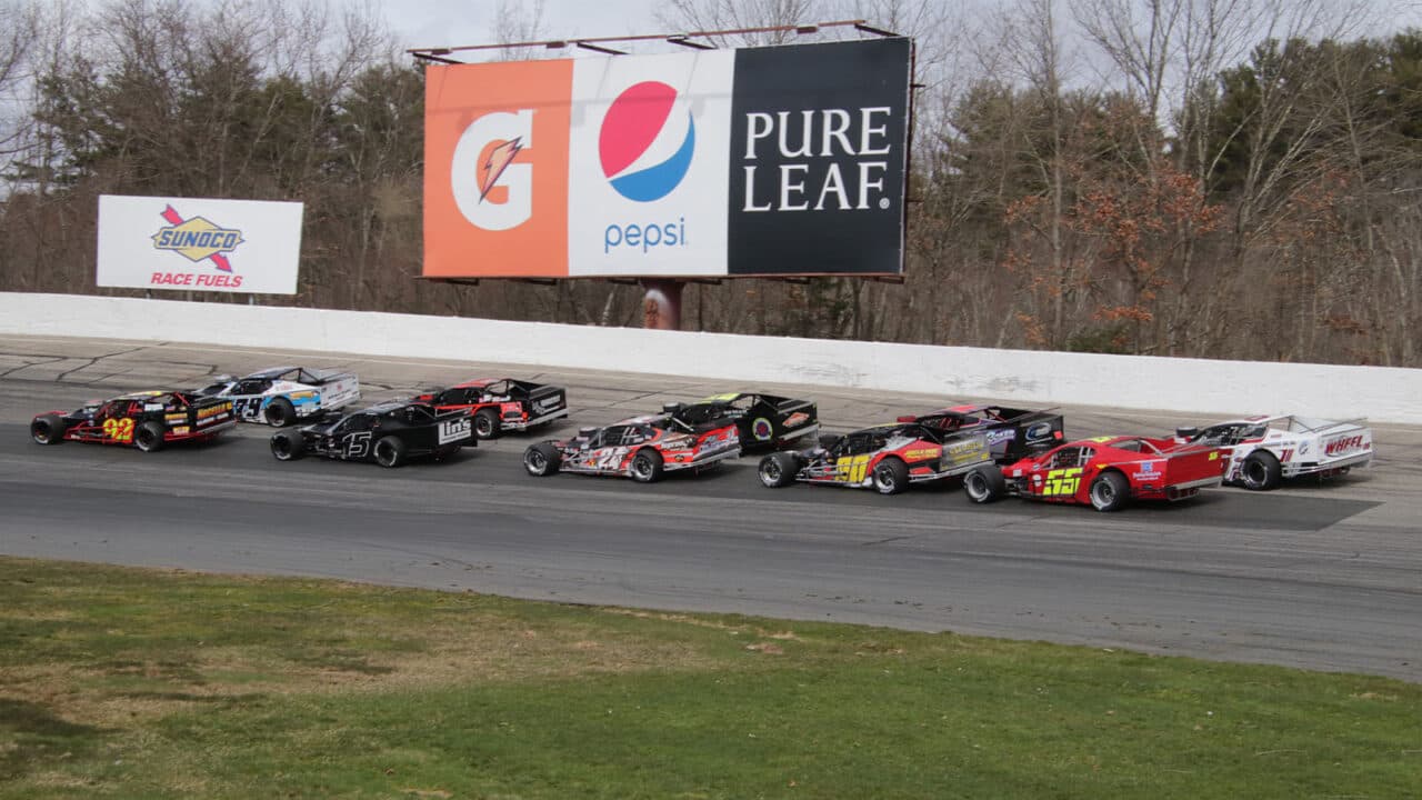 hero image for Wall’s Ford Platinum Series, Monaco Modifieds Double Up for Exciting New Hampshire Governor’s Cup Program