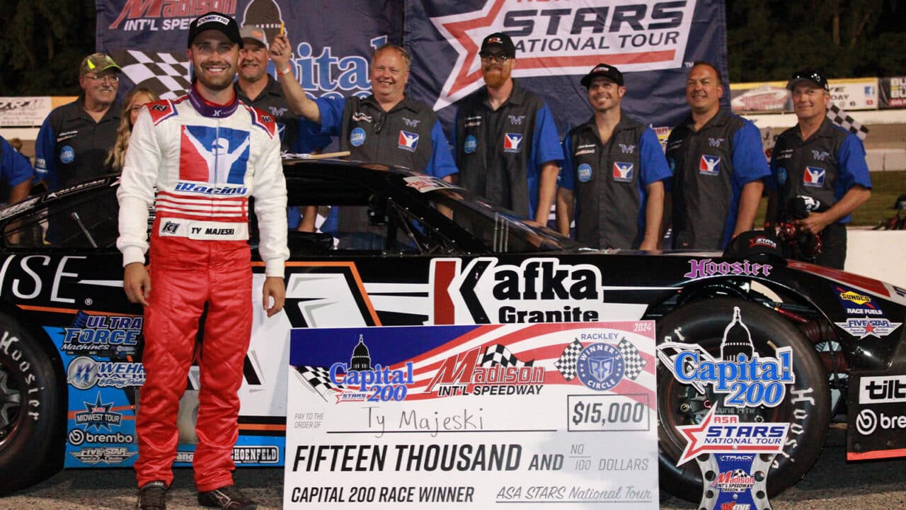 hero image for Ty Majeski Continues Wisconsin ASA STARS Dominance With Capital 200 Win at Madison